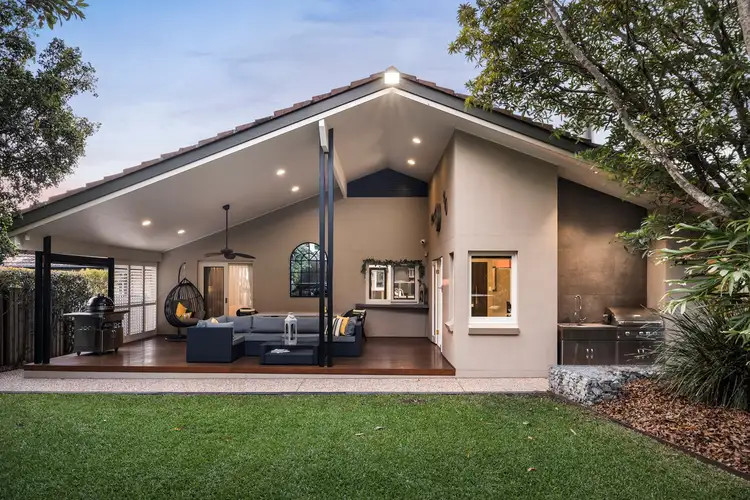 17 Ramsden Street, Carina QLD 4152