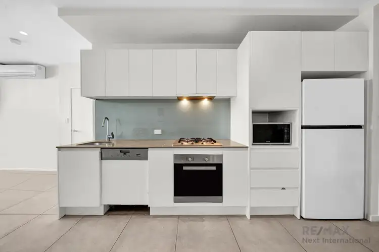 Third view of Homely apartment listing, 307/5 Cameron Street, South Brisbane QLD 4101