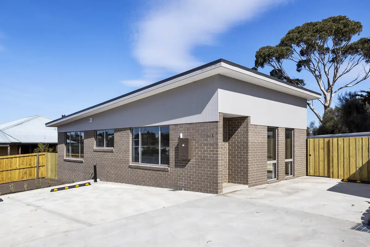 Main view of Homely townhouse listing, 1/7 Amos Place, Swansea TAS 7190