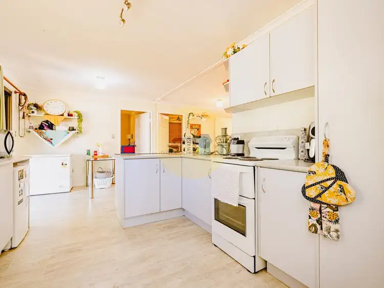 Fifth view of Homely house listing, 39 Hicks Street, Richmond Hill QLD 4820