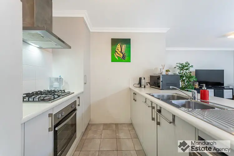 Sixth view of Homely house listing, 10 Thornbill Crescent, Coodanup WA 6210