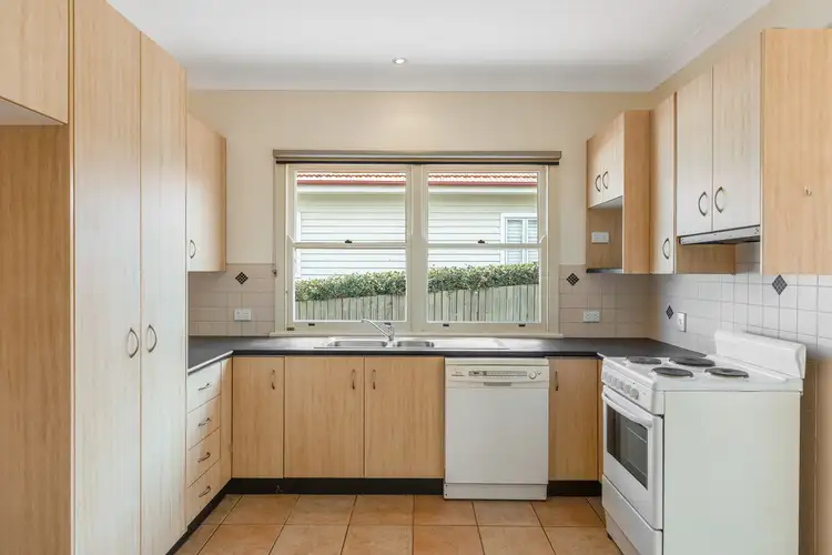 Fifth view of Homely house listing, 37 Geoffrey Street, Mount Lofty QLD 4350