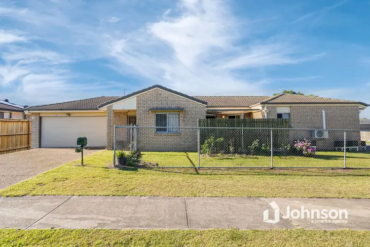 8 Honeyeater Place, Lowood QLD 4311