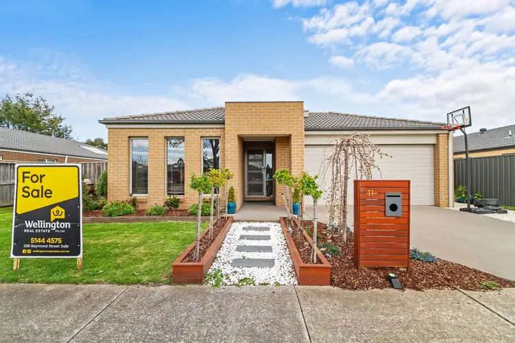 11 Ruthberg Drive, Sale VIC 3850