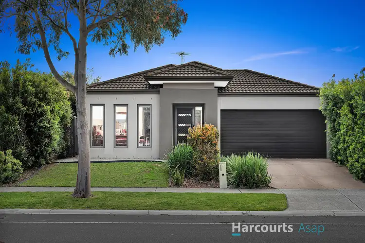 58 Chantenay Parade, Cranbourne North VIC 3977
