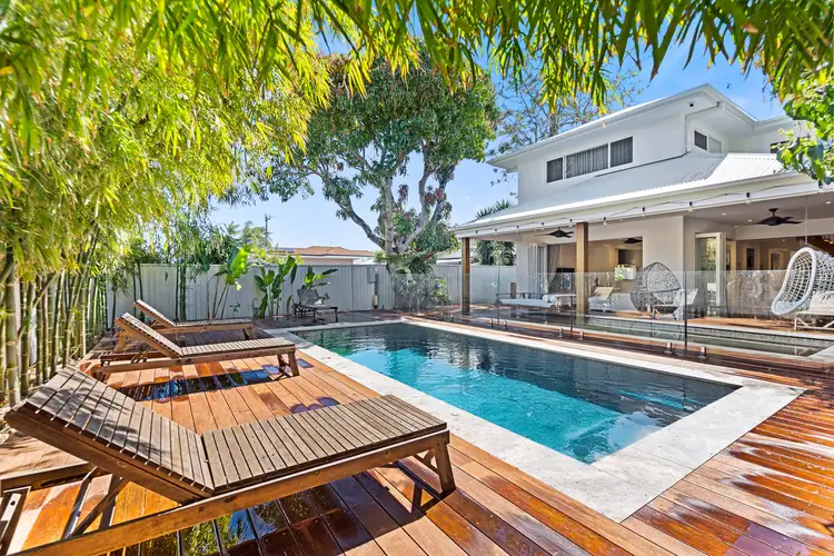 18 Gardenia Grove, Burleigh Heads QLD 4220