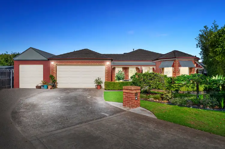 21 Prahn Court, Brookfield VIC 3338