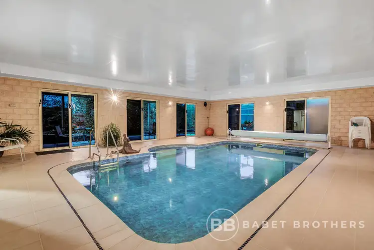 Fourth view of Homely house listing, 8 Moonbeam Close, Narre Warren South VIC 3805