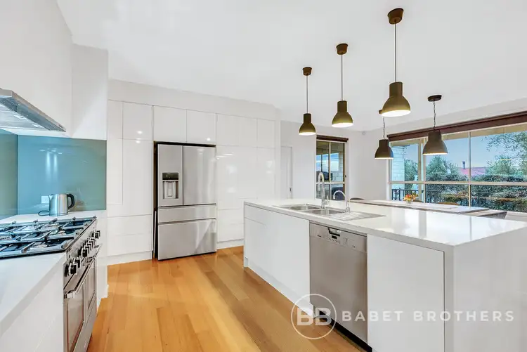 Fifth view of Homely house listing, 8 Moonbeam Close, Narre Warren South VIC 3805