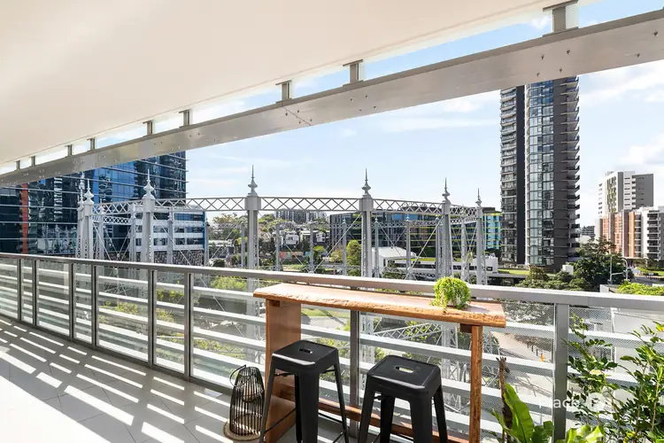 407/70 Longland Street, Newstead QLD 4006