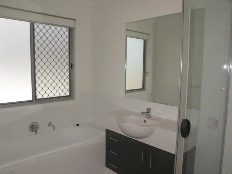 Fifth view of Homely semi-detached listing, 1/77 Dawson Blv, Rural View QLD 4740