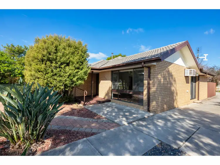 Main view of Homely unit listing, 1/221 Andrews Street, East Albury NSW 2640
