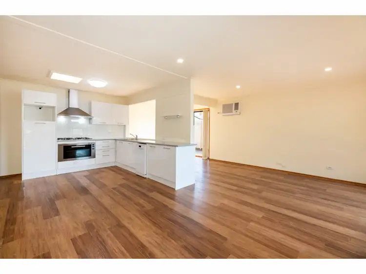 Third view of Homely unit listing, 1/221 Andrews Street, East Albury NSW 2640