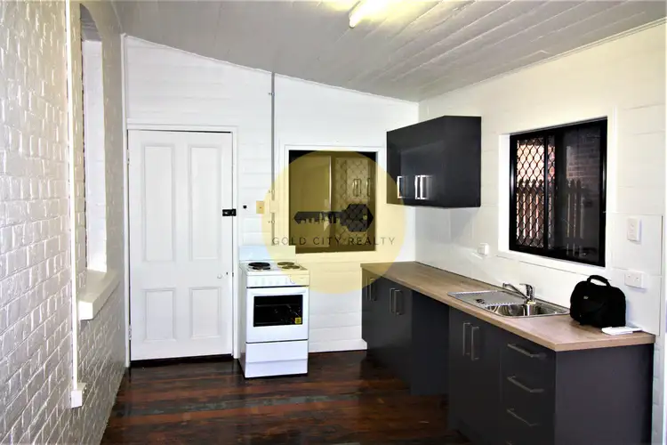 2/63 Church Street, Charters Towers City QLD 4820