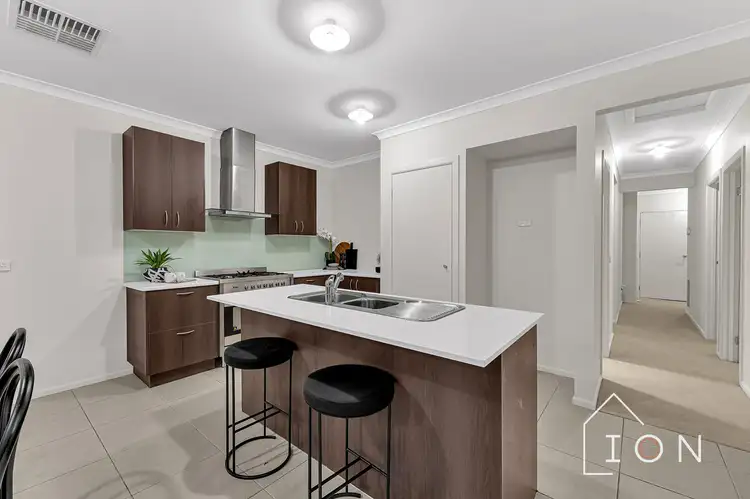 Fourth view of Homely house listing, 2 Ajuga Lane, Cranbourne North VIC 3977