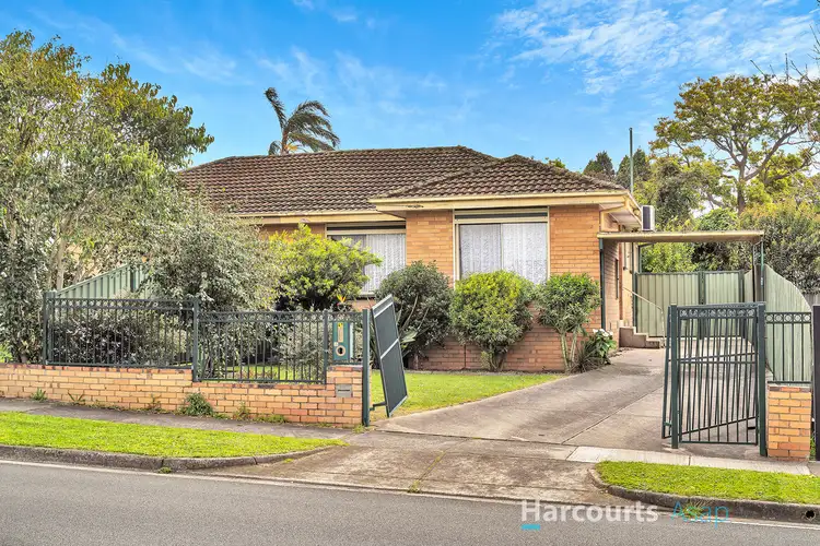 49 Oakwood Avenue, Dandenong North VIC 3175