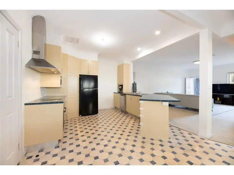 Seventh view of Homely house listing, 484 Thorold Street, West Albury NSW 2640