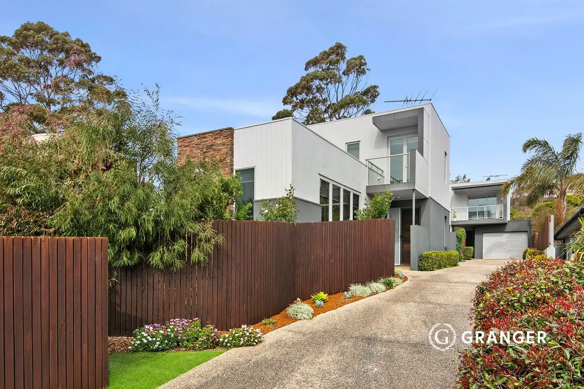 Main view of Homely townhouse listing, 1/3 Chunar Grove, Mccrae VIC 3938