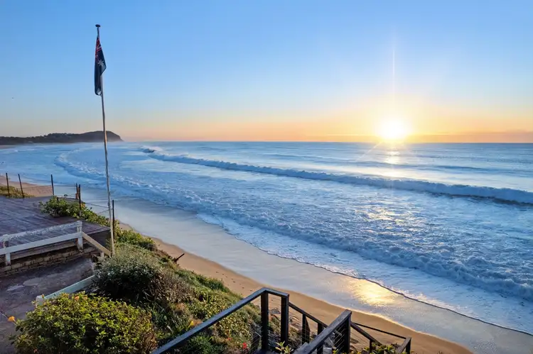 Third view of Homely unit listing, 10/37 Ocean View Drive, Wamberal NSW 2260