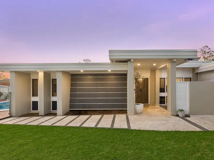 9 Tana Street, Westlake QLD 4074