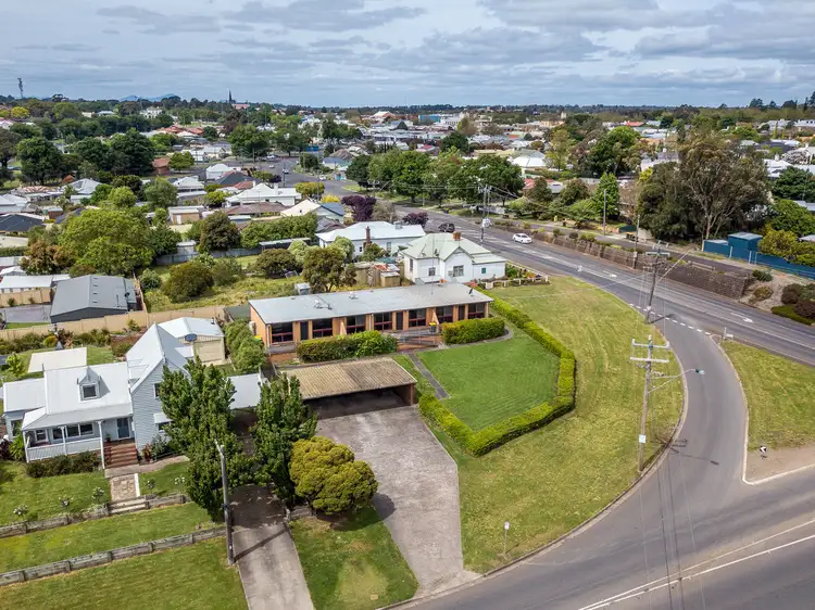 Fifth view of Homely unit listing, 1/2 Mount Baimbridge Road, Hamilton VIC 3300