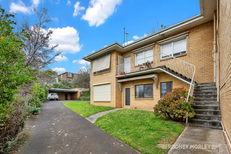 4/28 Mathoura Road, Toorak VIC 3142