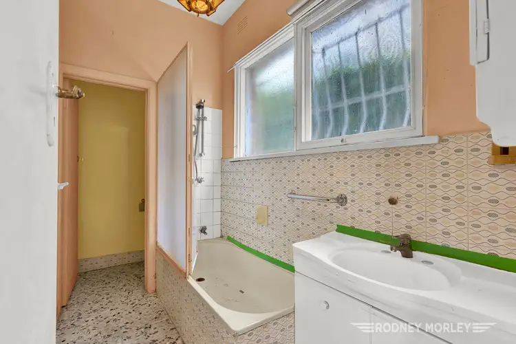 Sixth view of Homely apartment listing, 4/28 Mathoura Road, Toorak VIC 3142