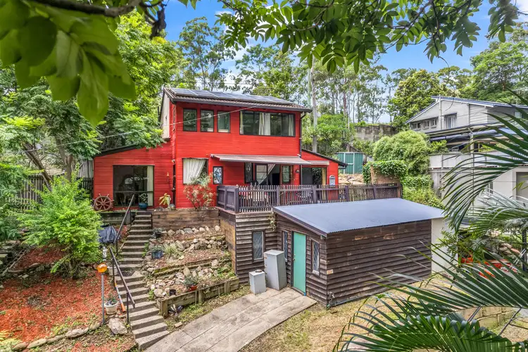 12 Stonehenge Street, Chapel Hill QLD 4069