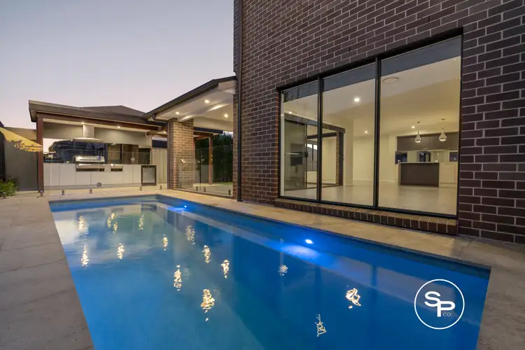 4 Paxton Street, Gledswood Hills NSW 2557