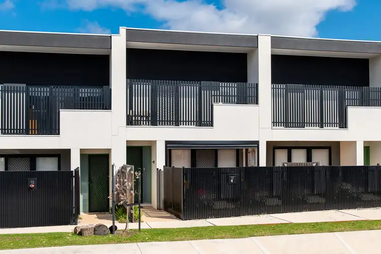 10 Surfers Crescent, Carrum Downs VIC 3201