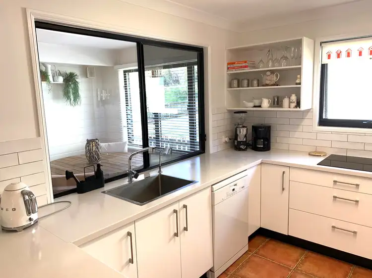 Sixth view of Homely house listing, 17 Aminya Street, Coochiemudlo Island QLD 4184