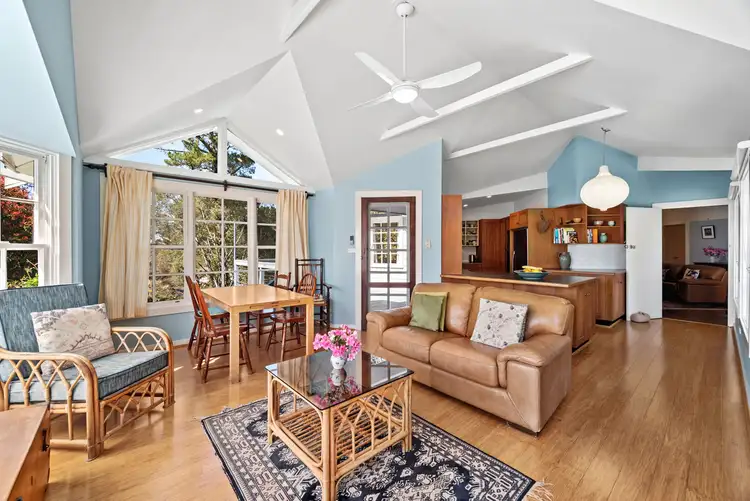 Fifth view of Homely house listing, 2 Armstrong Street, Wentworth Falls NSW 2782