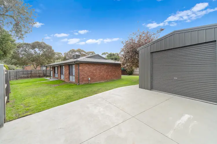 Second view of Homely house listing, 2 Hutchins Way, Skye VIC 3977
