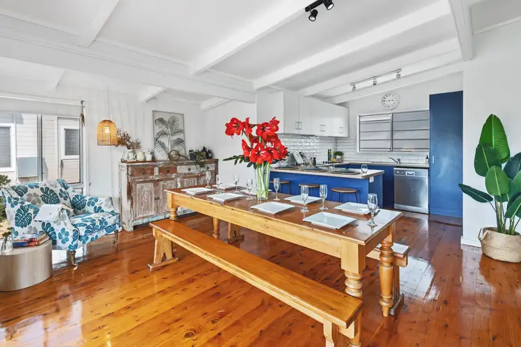 40 Edwin Avenue, Lake Conjola NSW 2539