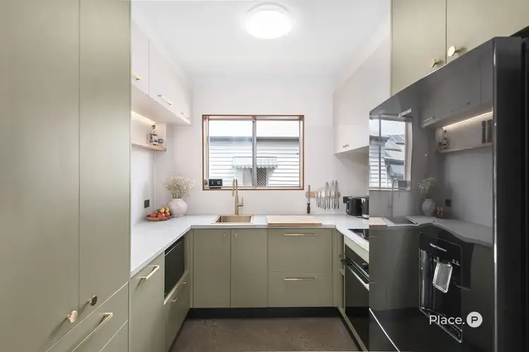 1/11 Bunya Street, Greenslopes QLD 4120