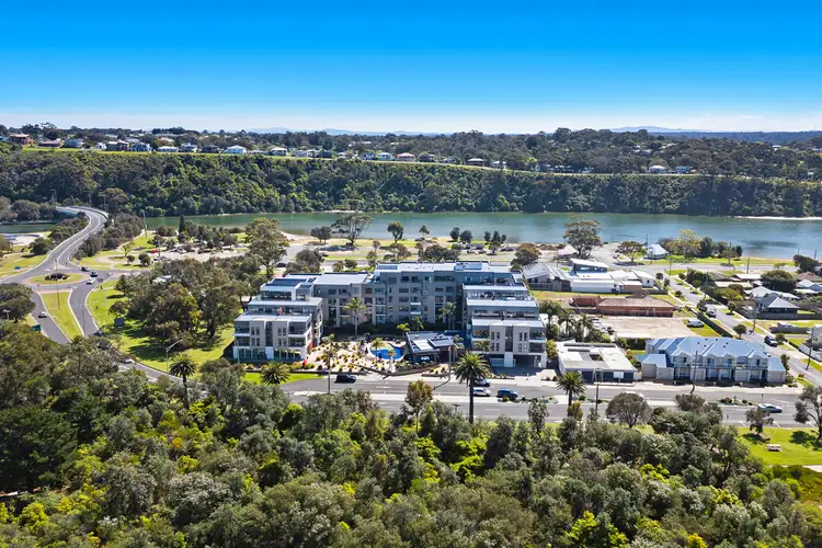 Fourth view of Homely apartment listing, 403/1 Esplanade, Lakes Entrance VIC 3909