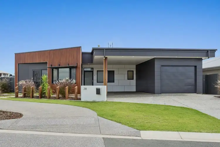 Second view of Homely house listing, 38 Banks Crescent, Baringa QLD 4551