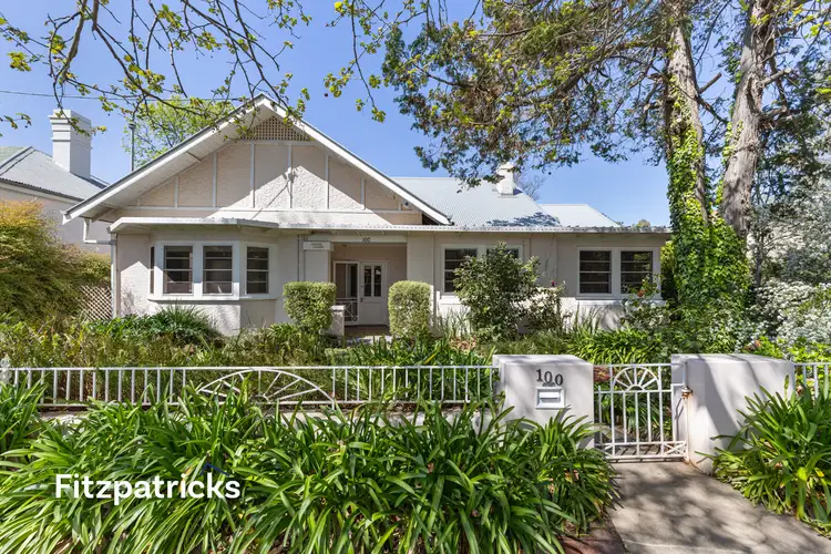 100 Gurwood Street, Wagga Wagga NSW 2650