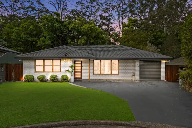 15 Unwin Close, Narara NSW 2250