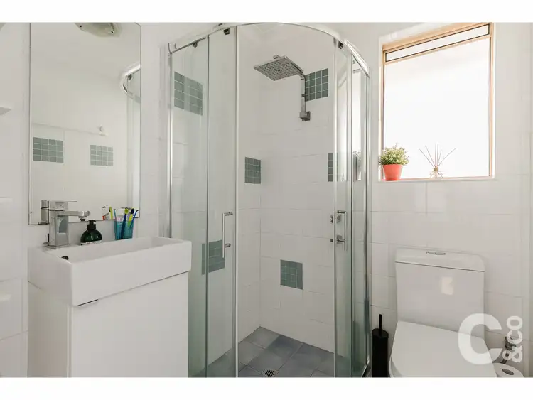 Fifth view of Homely house listing, 10 Liddington Rise, Leda WA 6170