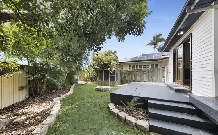 1 Bradfield Street, Brighton QLD 4017
