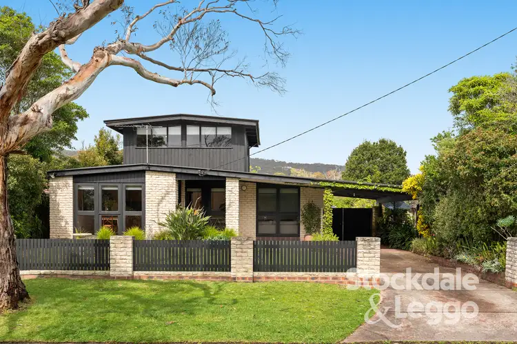 37 Woodvale Grove, Rosebud VIC 3939