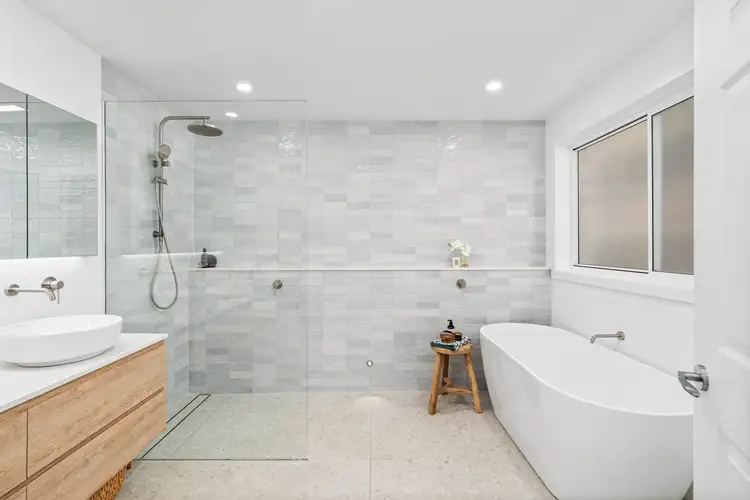 Fifth view of Homely house listing, 86 Karwin Avenue, Springfield NSW 2250