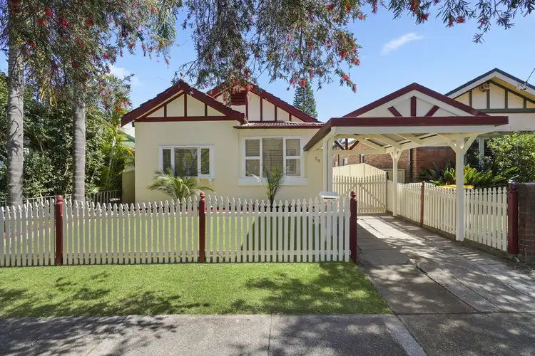 25 Balmoral Avenue, Croydon Park NSW 2133