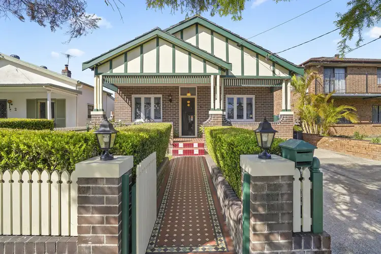 4 Lees Avenue, Croydon Park NSW 2133