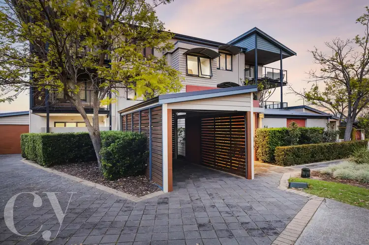 1/84 Lockhart Street, Como WA 6152