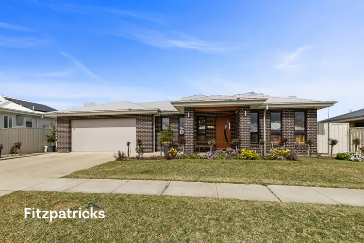 3 Peacock Drive, Turvey Park NSW 2650