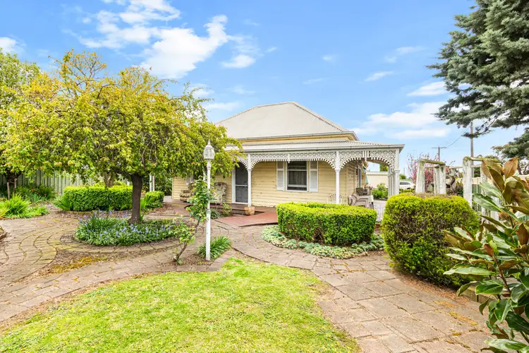 29 Dawson Street, Stratford VIC 3862