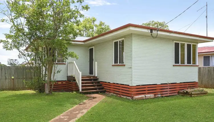 11 Martin Place, Harristown QLD 4350