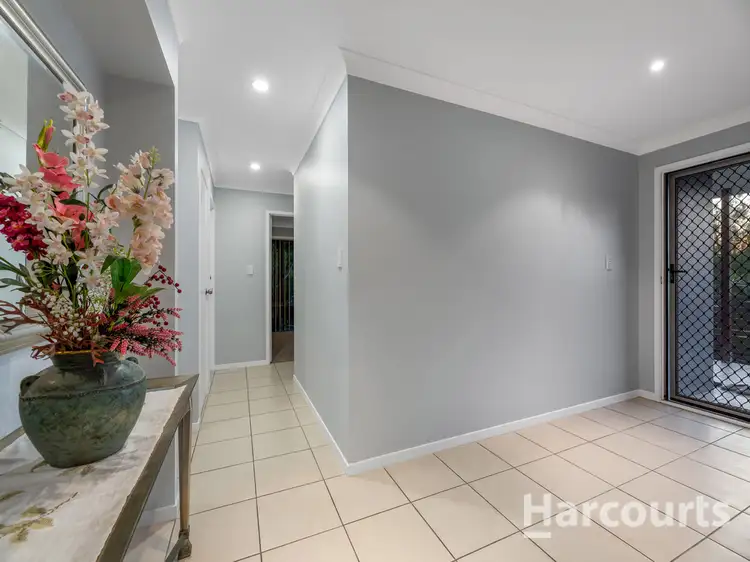 Sixth view of Homely house listing, 2 Argus Place, Kallangur QLD 4503